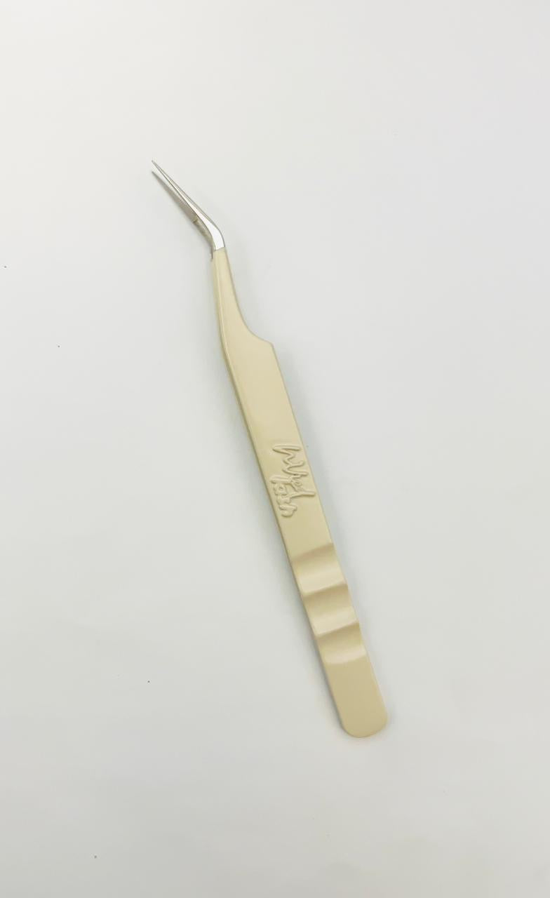 Alycia Isolation Tweezer