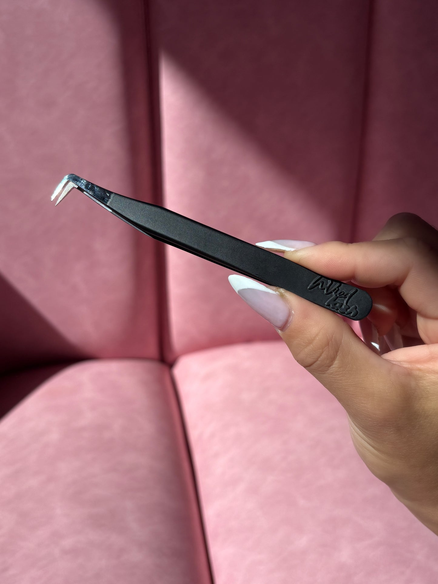 “Baddie” Boot Volume Tweezer-FIBER TIP