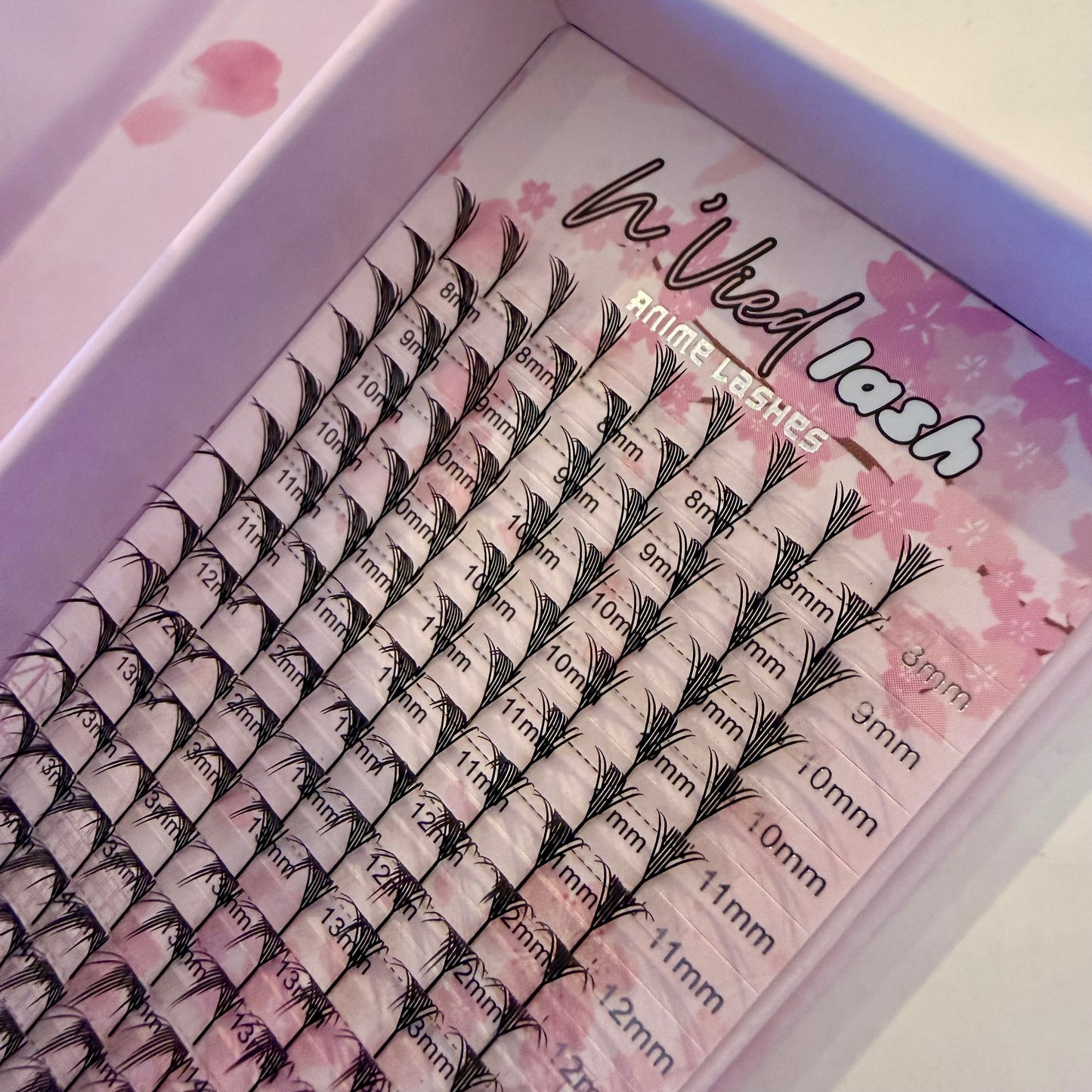 Tokyo Doll Anime Lashes Mixed Tray 8mm-16mm 20 lines