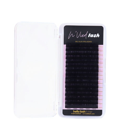 0.02 MEGA VOLUME OG SILK EYELASH EXTENSIONS