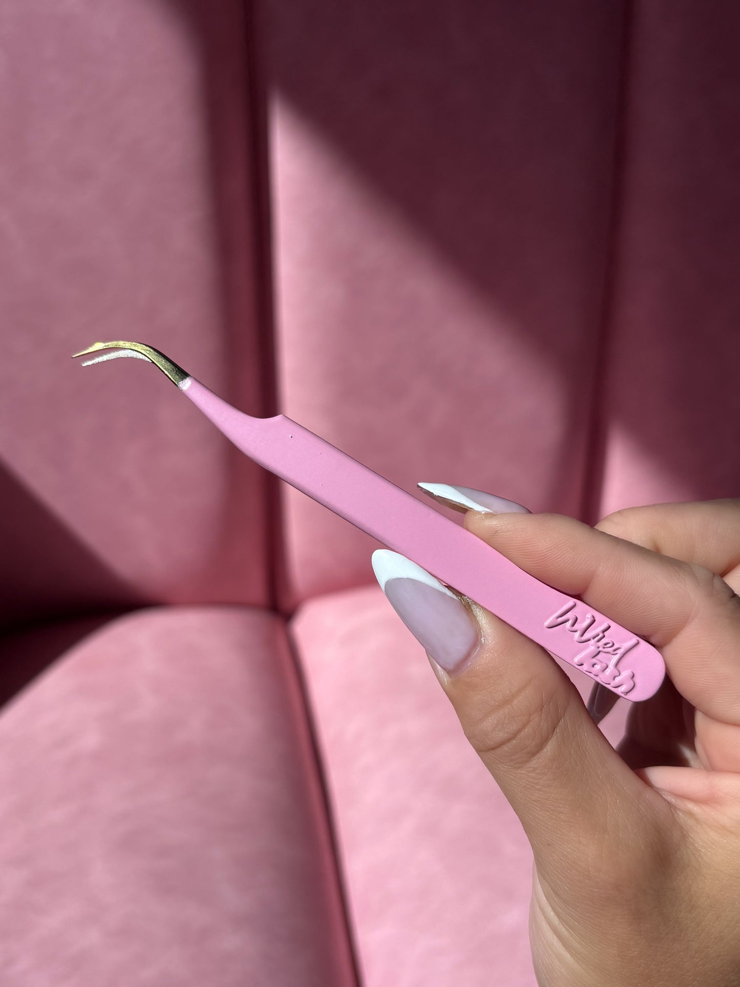 “Lash Boss” Volume Tweezer-FIBER TIP