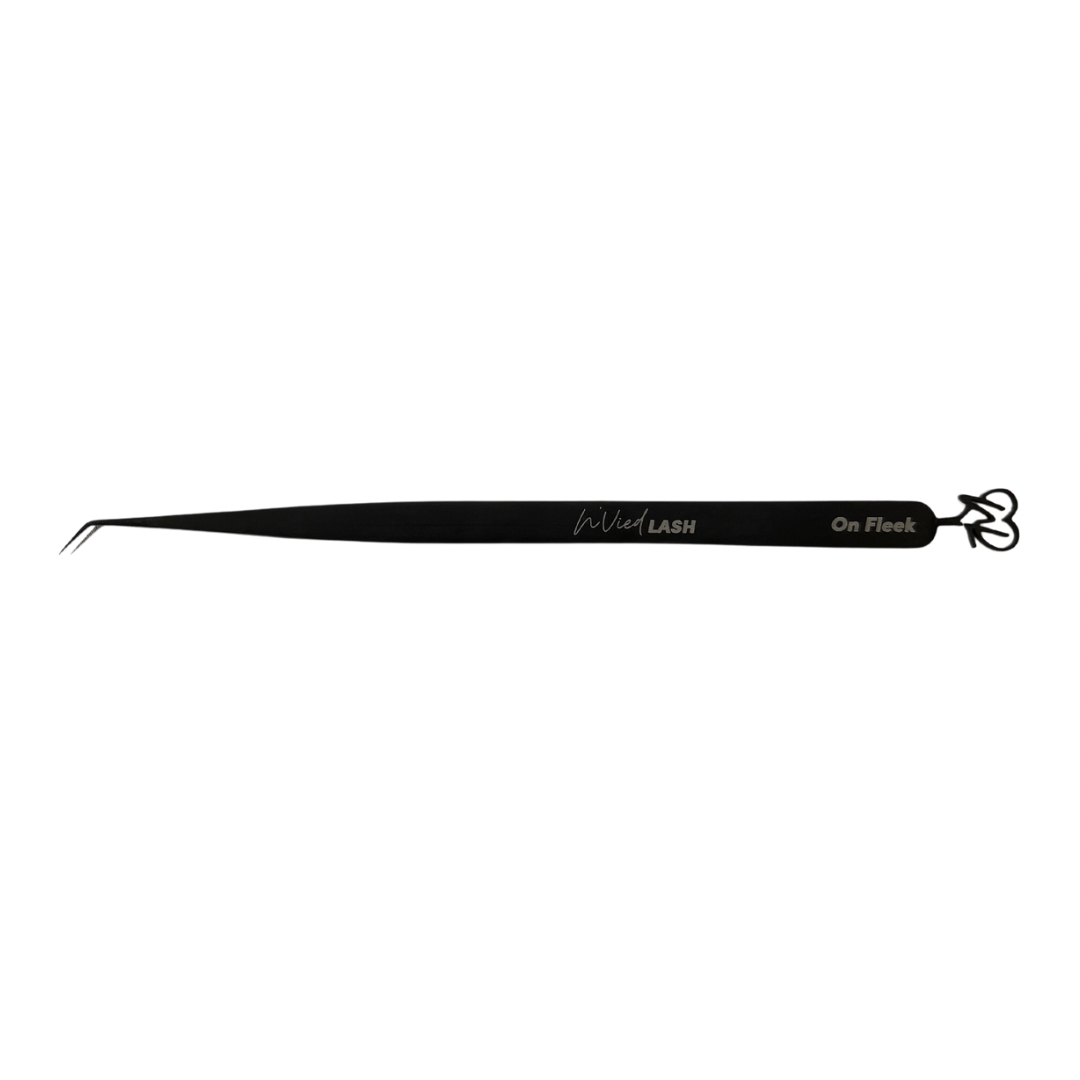 “On Fleek” Isolation tweezer