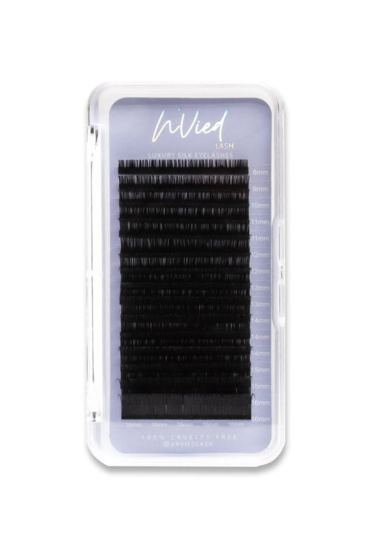 0.02 MEGA VOLUME OG SILK EYELASH EXTENSIONS